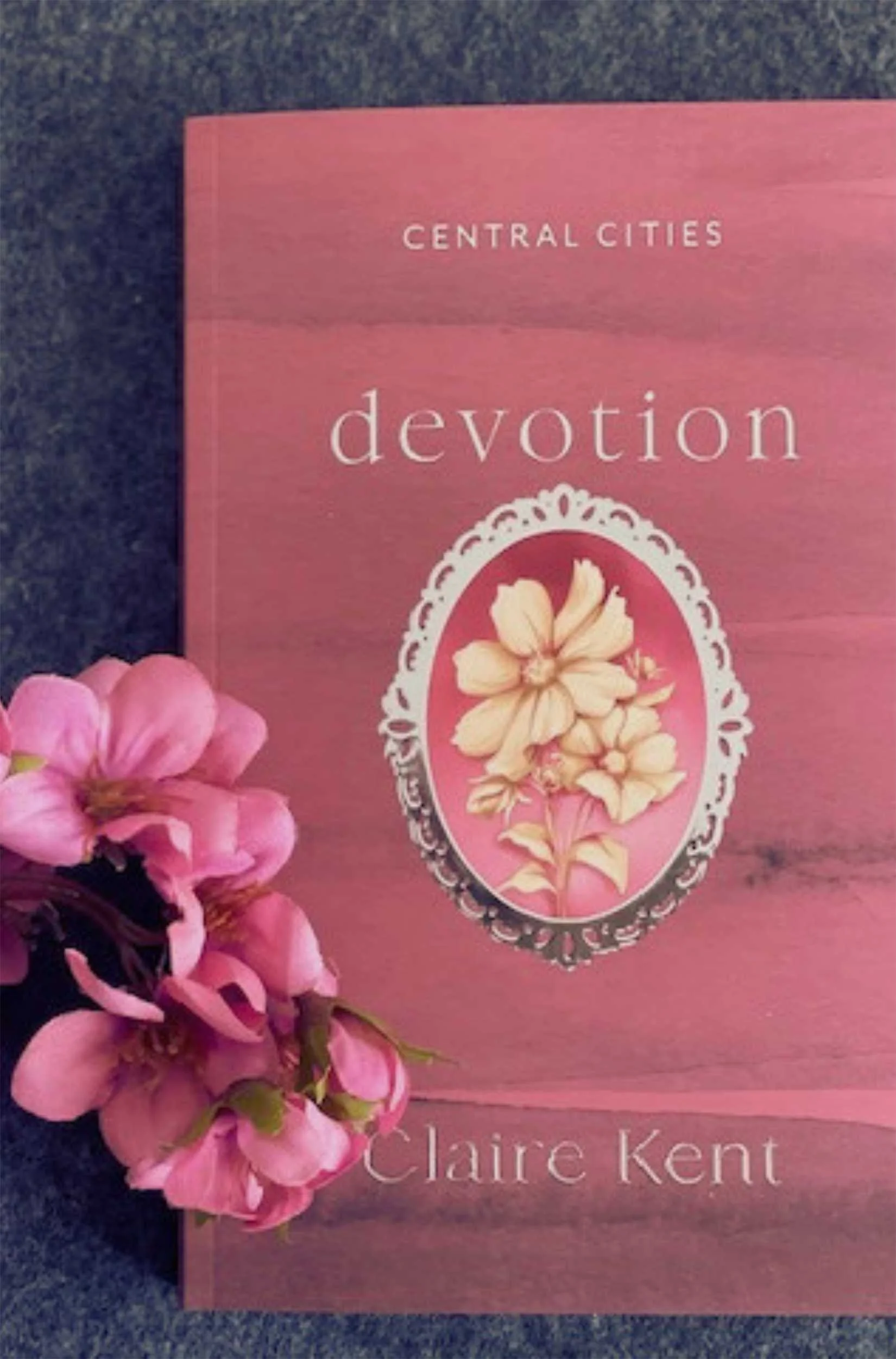 Devotion (Special Edition Paperback) — Claire Kent